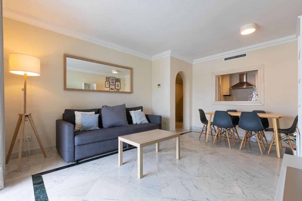 Puerto Banus, Marina Banus, 2br, 2bth, Pool, Parking, Marbella, 3h Apartament Marbella